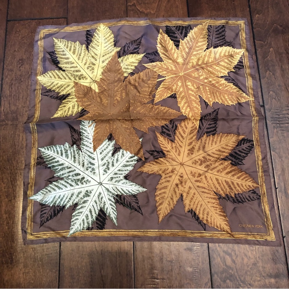 Jones New York scarf 20” x 20”